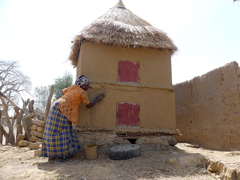 Construction Grenier Senegal